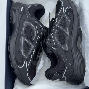 Dior Black Athletic Shoes with Modern Design